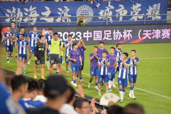 女医生夹震蛋上班被调教视频
