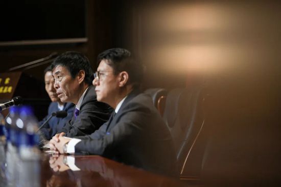 欧美另类第一页