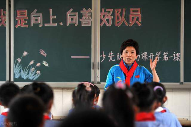 伊人久久大杳蕉综合大象