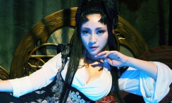 女儿的朋友5中汉字晋通话
